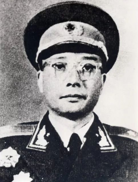 少将罗若遐