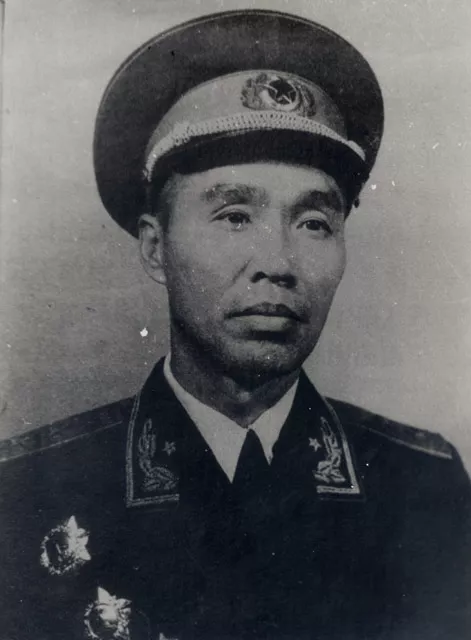 中将孔石泉